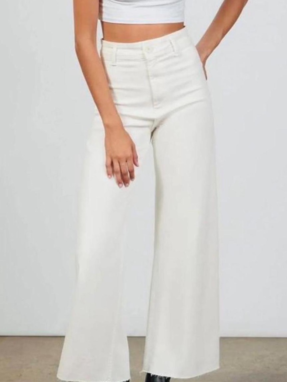 Zara White Wide-Leg High-Waist Jeans